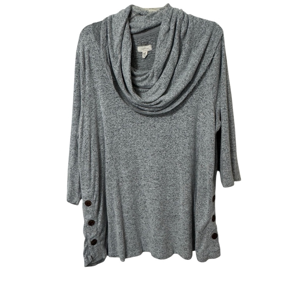 Cupio Women’s Plus Size 1X Heather Gray Cowl Neck Sweater with Button Accents